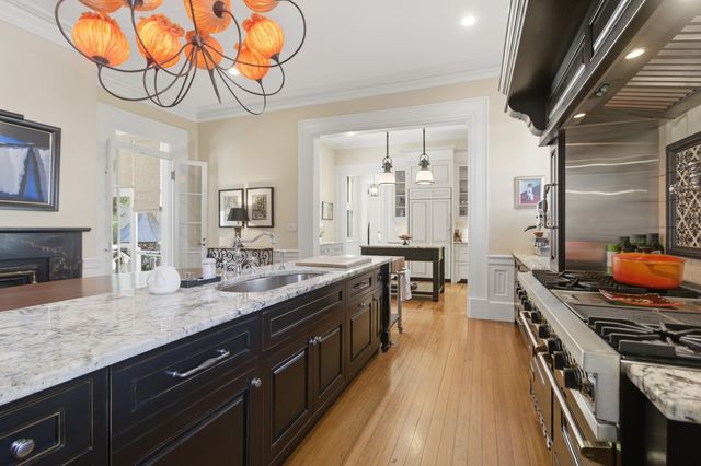 7 Legare Street, Charleston, SC 29401