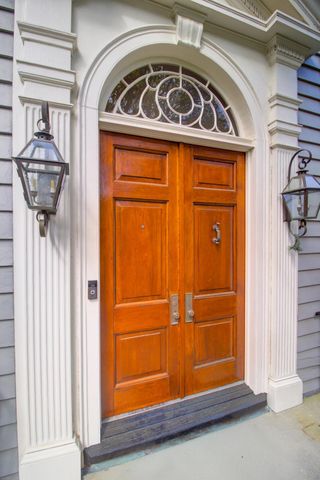 7 Legare Street, Charleston, SC 29401