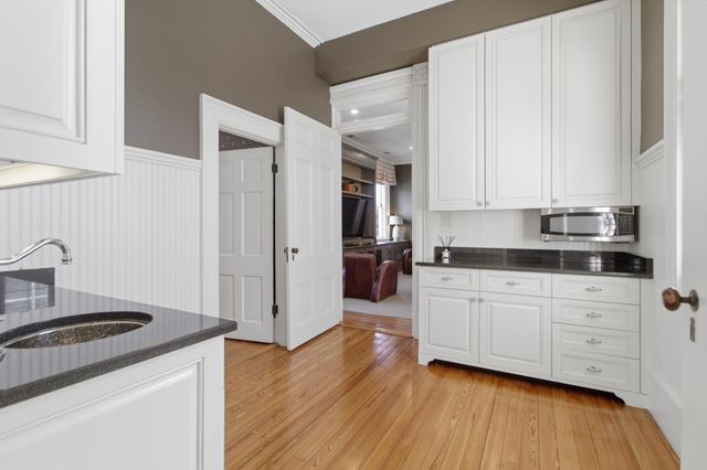 7 Legare Street, Charleston, SC 29401