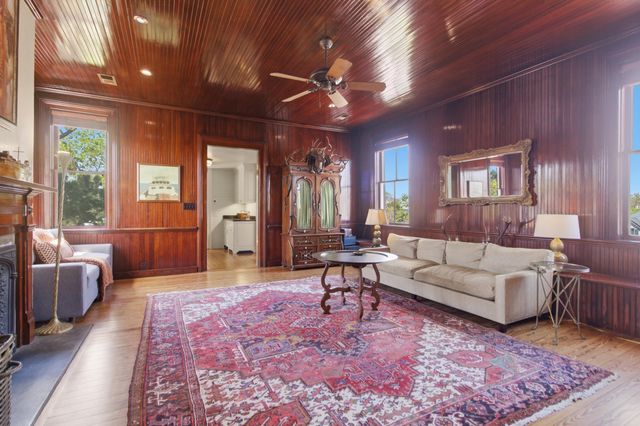 7 Legare Street, Charleston, SC 29401