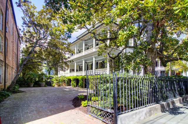 7 Legare Street, Charleston, SC 29401