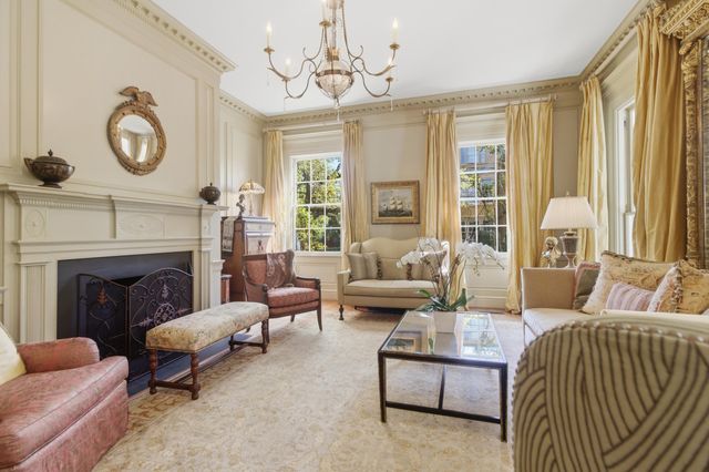7 Legare Street, Charleston, SC 29401