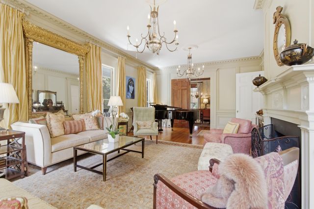7 Legare Street, Charleston, SC 29401