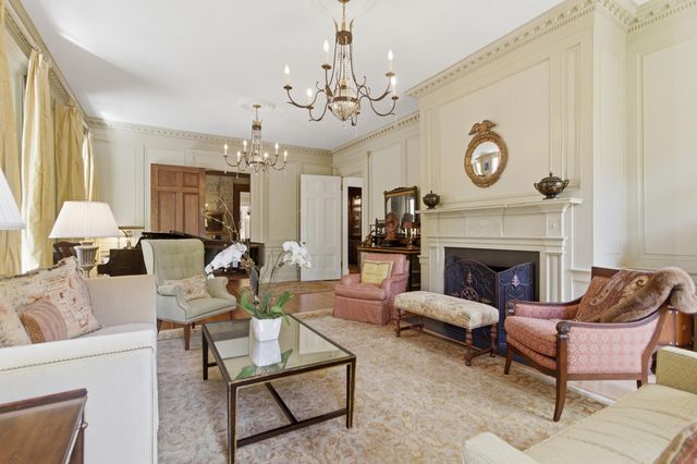 7 Legare Street, Charleston, SC 29401