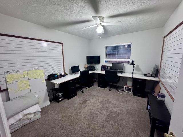 219 Lakeside Drive, Kemah, TX 77565
