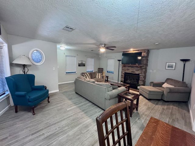 219 Lakeside Drive, Kemah, TX 77565