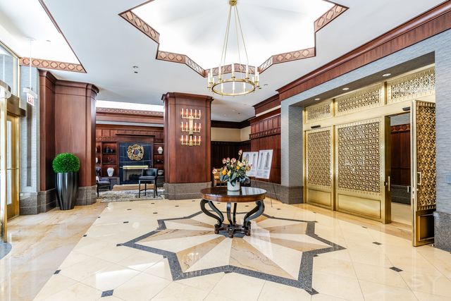 21 E Huron Street 1207, Chicago, IL 60611