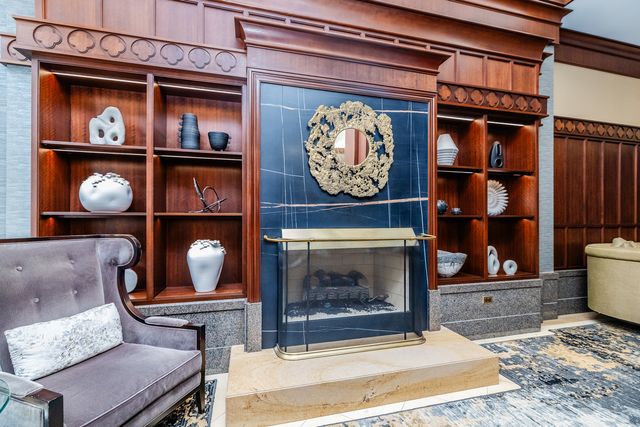 21 E Huron Street 1207, Chicago, IL 60611
