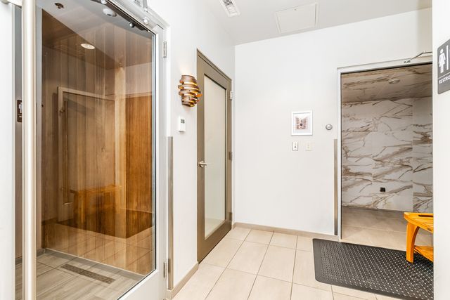 21 E Huron Street 1207, Chicago, IL 60611