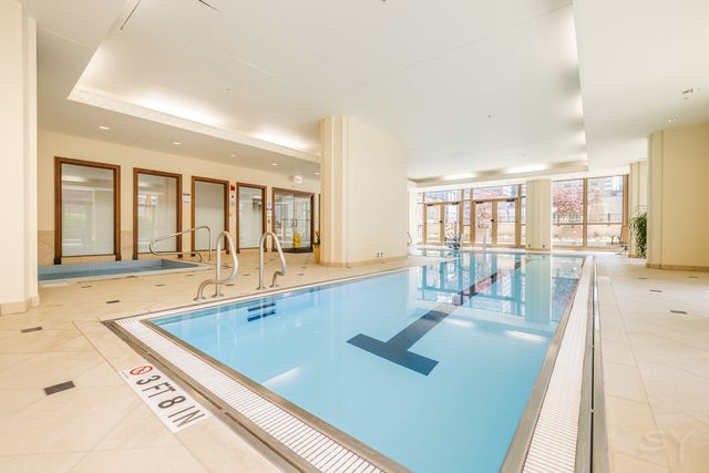 21 E Huron Street 1207, Chicago, IL 60611