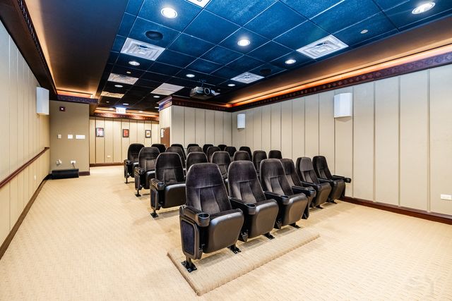 21 E Huron Street 1207, Chicago, IL 60611