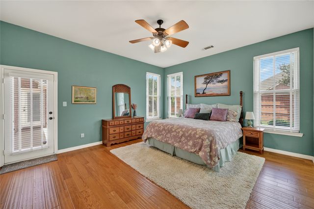 1404 Spring Ridge Lane, Flower Mound, TX 75028