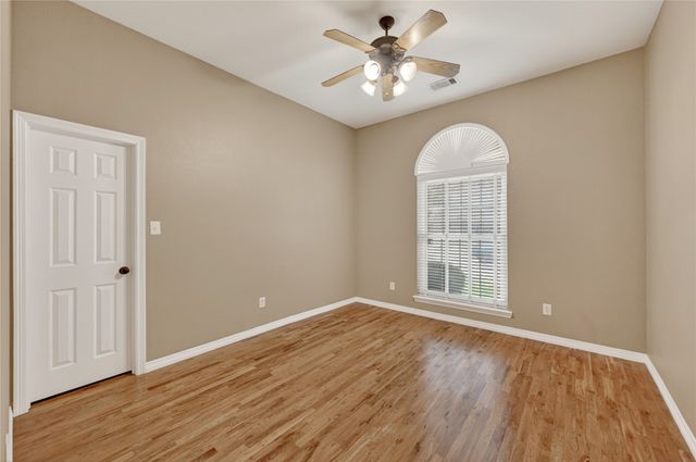 1404 Spring Ridge Lane, Flower Mound, TX 75028