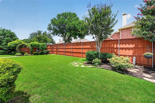 1404 Spring Ridge Lane, Flower Mound, TX 75028