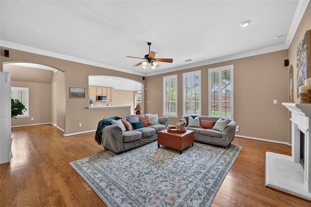 1404 Spring Ridge Lane, Flower Mound, TX 75028