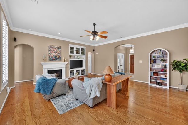 1404 Spring Ridge Lane, Flower Mound, TX 75028