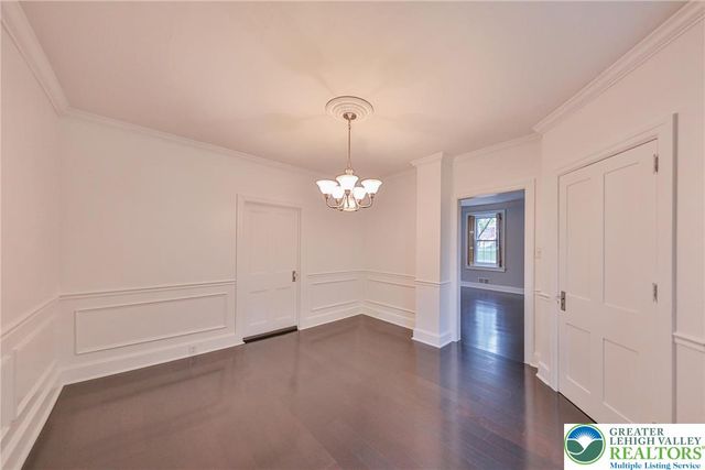 167 South Broad Street, Nazareth Boro, PA 18064