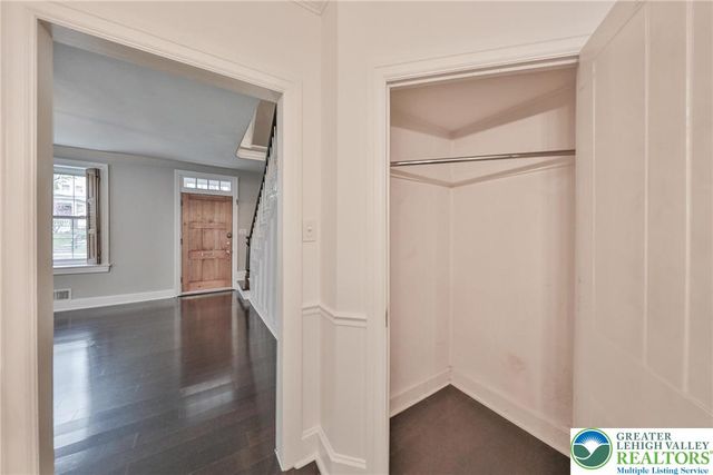 167 South Broad Street, Nazareth Boro, PA 18064