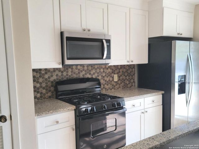 3330 Butterleigh, San Antonio, TX 78247