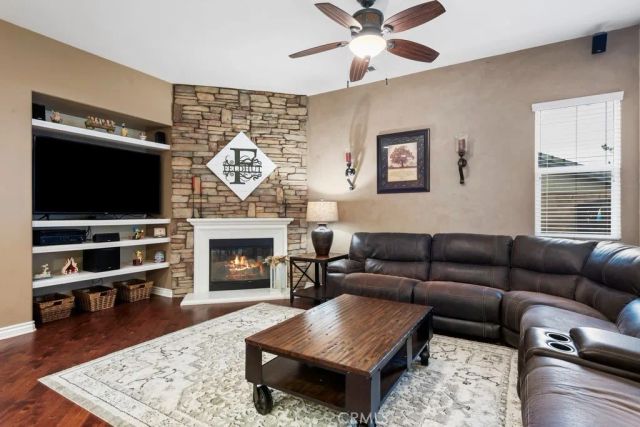 1181 Foothill, Banning, CA 92220