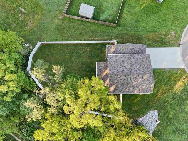 734 N Livy Court, Ellettsville, IN 47429