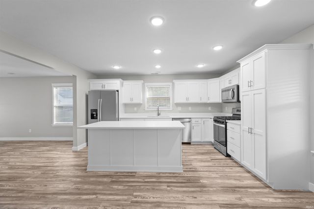 734 N Livy Court, Ellettsville, IN 47429