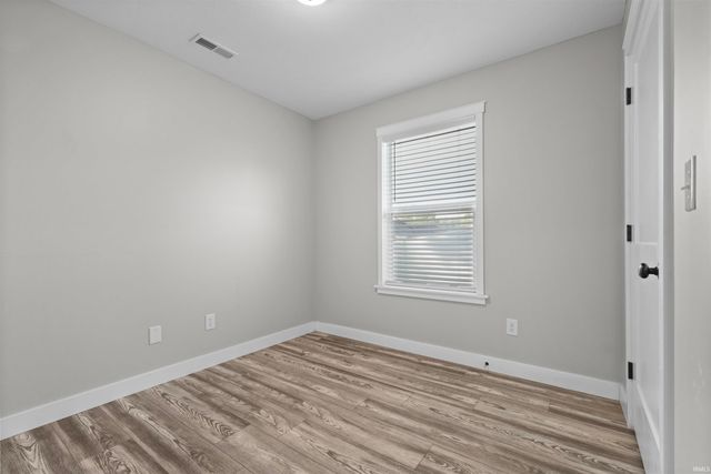734 N Livy Court, Ellettsville, IN 47429