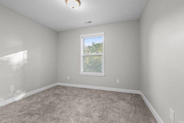 734 N Livy Court, Ellettsville, IN 47429