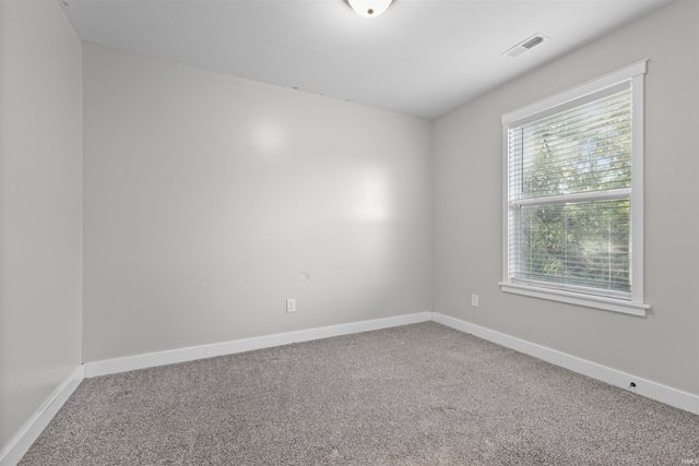 734 N Livy Court, Ellettsville, IN 47429