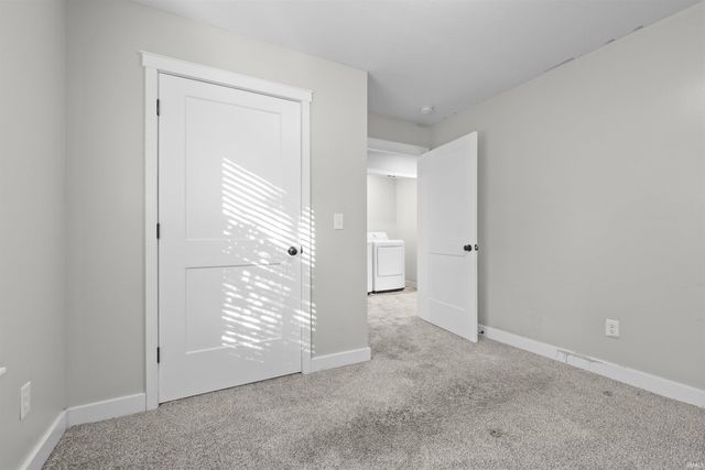 734 N Livy Court, Ellettsville, IN 47429
