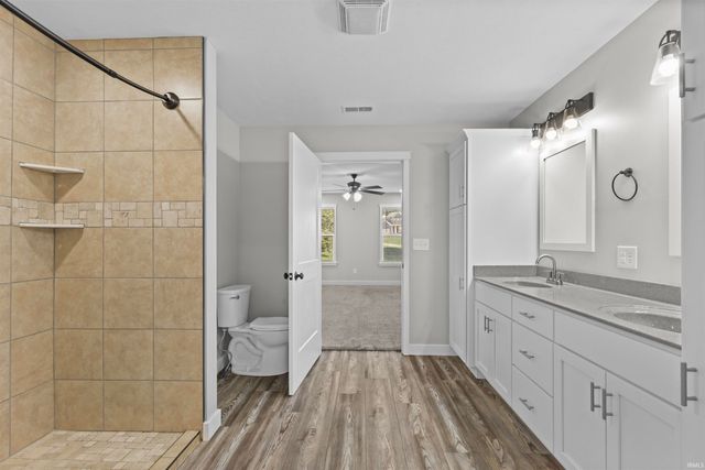 734 N Livy Court, Ellettsville, IN 47429