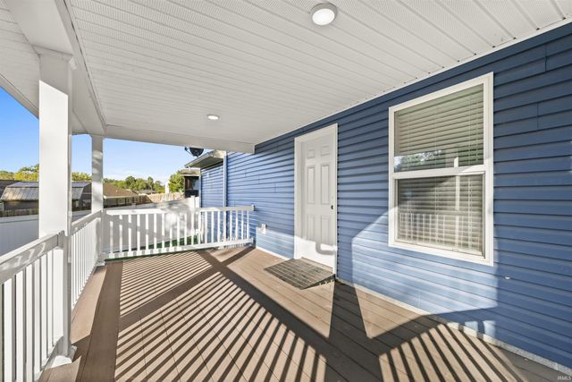 734 N Livy Court, Ellettsville, IN 47429