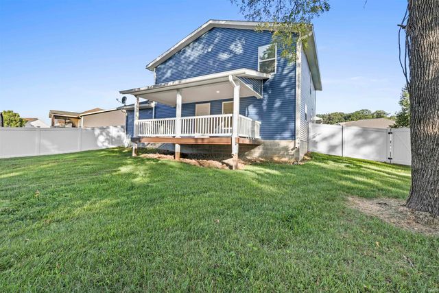 734 N Livy Court, Ellettsville, IN 47429