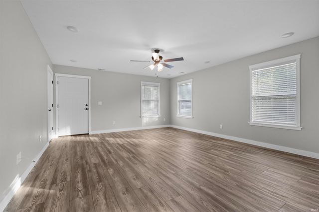 734 N Livy Court, Ellettsville, IN 47429