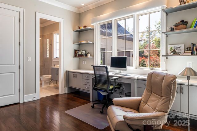 10 Fairsted Drive, Asheville, NC 28803