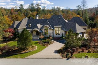 10 Fairsted Drive, Asheville, NC 28803