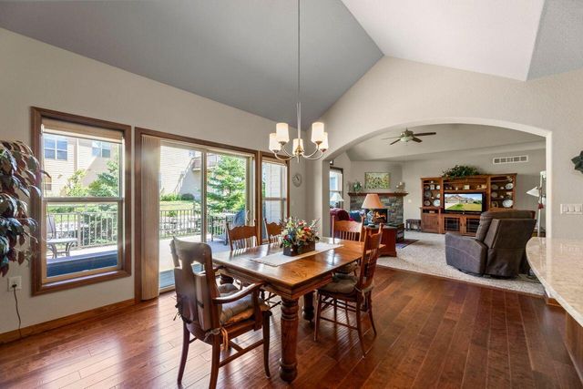 3506 Hawthorn Hill DRIVE, Waukesha, WI 53188
