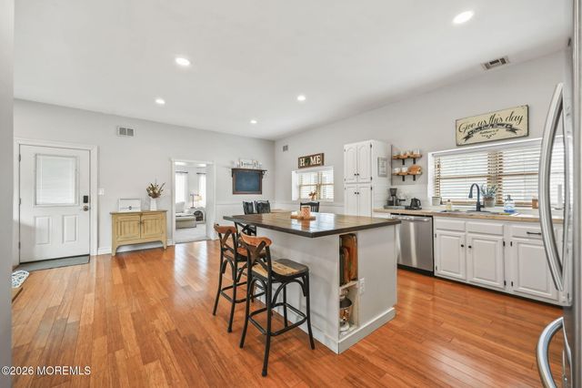 869 Koches Avenue, Brick, NJ 08724