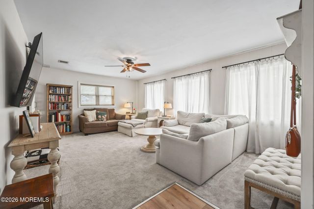 869 Koches Avenue, Brick, NJ 08724