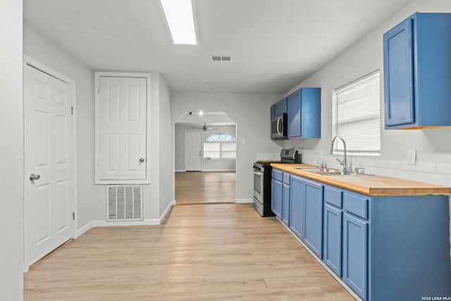 518 Rotary, San Antonio, TX 78202