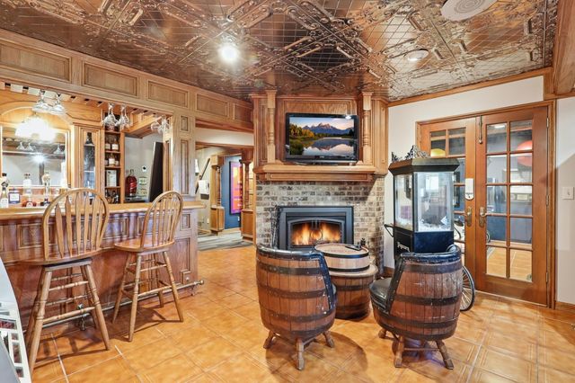 16400 County Road 81, Maple Grove, MN 55369