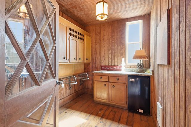 16400 County Road 81, Maple Grove, MN 55369