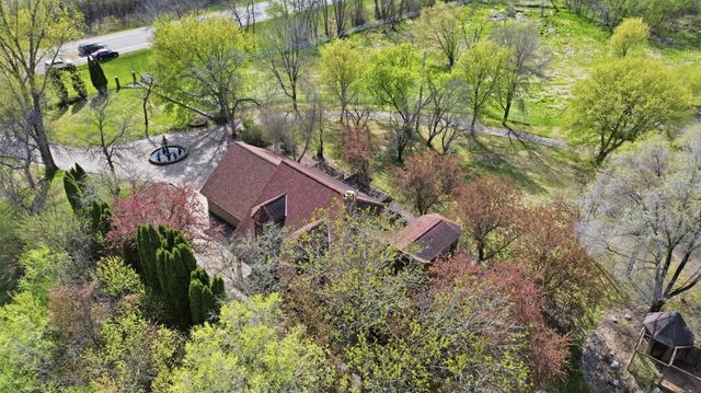 16400 County Road 81, Maple Grove, MN 55369