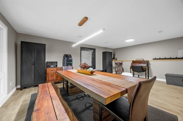 1790 Timber Ridge Drive, Cedar Rapids, IA 52403