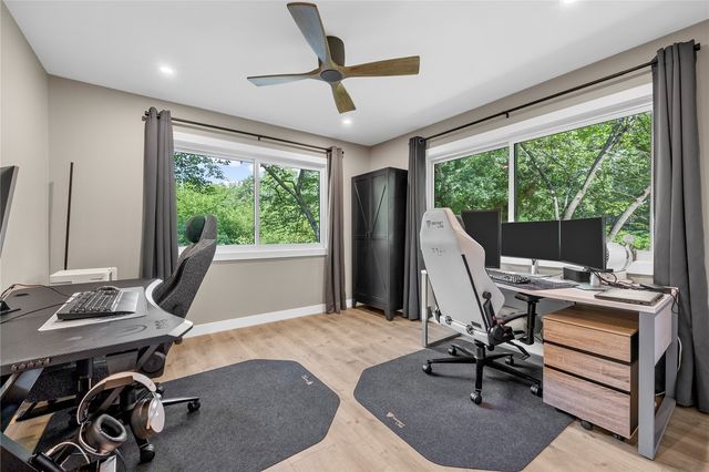 1790 Timber Ridge Drive, Cedar Rapids, IA 52403