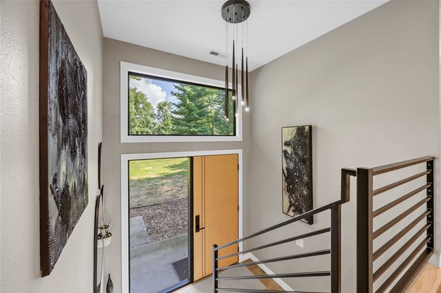 1790 Timber Ridge Drive, Cedar Rapids, IA 52403