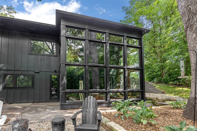 1790 Timber Ridge Drive, Cedar Rapids, IA 52403