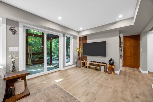 1790 Timber Ridge Drive, Cedar Rapids, IA 52403