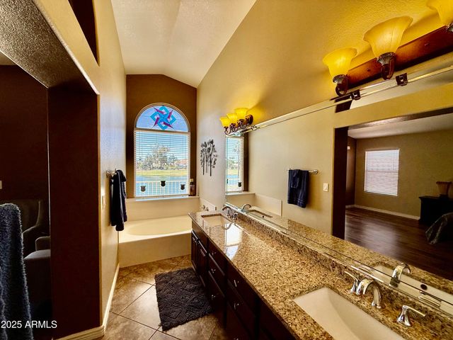 18882 N 77TH Avenue, Glendale, AZ 85308