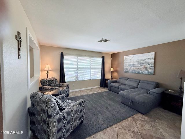 18882 N 77TH Avenue, Glendale, AZ 85308